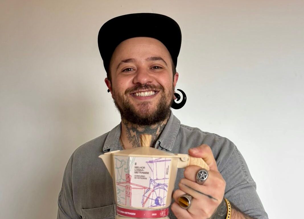 Ex-aluno da AIC vence Melhor Roteiro de Longa no FRAPA 2025 com Revide